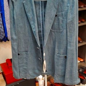 Mens 52 Armani Collezioni lenen sport jacket. Never been worn, new with tags